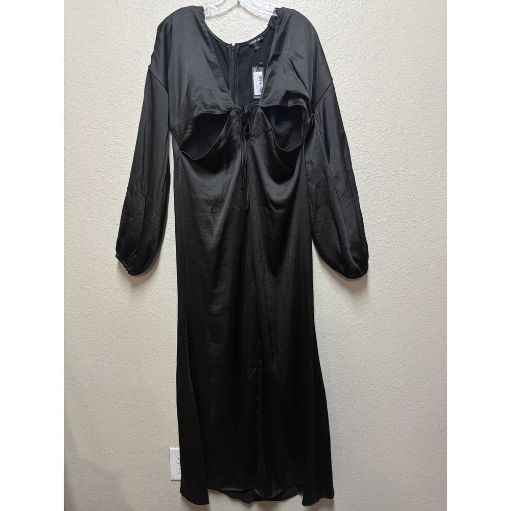 Women's Black Boohoo N.W.T. Gothic Elegant Maxi Long Sleeve Dress.Size 12